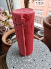 Altoparlante bluetooth rosso usato  Spedire a Italy