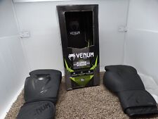 Guantes de boxeo de entrenamiento de gancho y bucle Venum Classic... izquierda y derecha 16 oz segunda mano  Embacar hacia Argentina