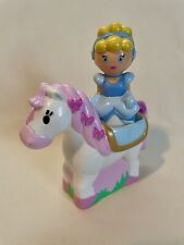 Figuras de Cinderela e Cavalo Disney Mega Bloks Block Buddies, usado comprar usado  Enviando para Brazil
