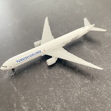 Modelo de avião 1:400 Turkish Airlines 777-300 TC-JJA Boeing CAUDA FALTANDO comprar usado  Enviando para Brazil