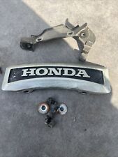 1980 Honda CB650 CB650 CB650 CB 650 GARFO EMBLEMA FRONTAL COM ESPAÇADORES DE HARDWARE comprar usado  Enviando para Brazil