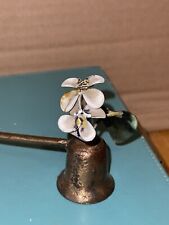 Flor esmaltada esmaltada con velas de metal vintage tiene algunas astillas, usado segunda mano  Embacar hacia Argentina