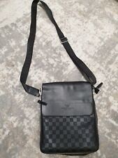 BOLSA PRETA INCRÍVEL MASCULINA GIORGIO ARMANI LR COLLECTZIOM tamanho: 28x24 cm, usado comprar usado  Enviando para Brazil