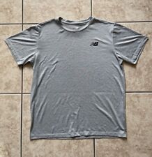 Camiseta New Balance masculina de corrida manga curta cinza grande NBDry esportes academia comprar usado  Enviando para Brazil