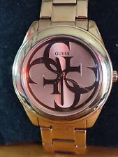 Relógio feminino Guess tom dourado, pulseira de metal, NOVA BATERIA, formal, muito bom comprar usado  Enviando para Brazil
