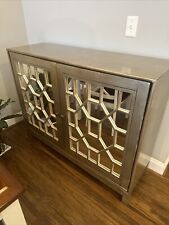 Good mirrored cabinet for sale  Charlotte