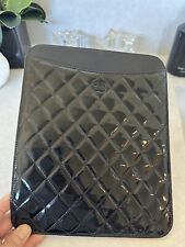 Autêntica capa de couro envernizado para iPad CHANEL comprar usado  Enviando para Brazil