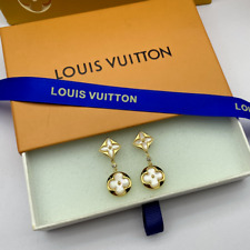 Usado, Nuevos Pendientes de Floración Círculo Louis Vuitton con Caja segunda mano  Embacar hacia Argentina