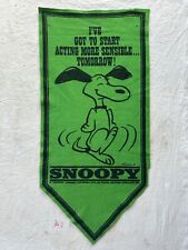 Banderín vintage de fieltro verde Peanuts Snoopy de los años 60 segunda mano  Embacar hacia Argentina