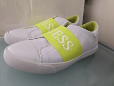 ZAPATOS DEPORTIVOS GUESS BLANCOS TALLA 7 COMO NUEVOS, usado segunda mano  Embacar hacia Argentina