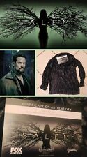 Guarda-roupa SALEM série de TV: camisa John Alden/Shane West com certificado de autenticidade de estúdio comprar usado  Enviando para Brazil