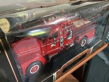 Usado, Road Signature 20168 1:24 1958 Seagrave modelo 750 motor de bombeiros fundido EX/caixa comprar usado  Enviando para Brazil