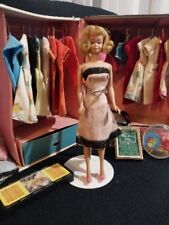 Muñeca Mattel Midge de Colección Años 60, Estuche de Armario de Moda, Vestidos, Accesorios y Más!, usado segunda mano  Embacar hacia Mexico