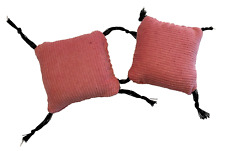 2 cojines rosa sofá cama cuadrado artesanal casa de muñecas miniatura 1:12, usado segunda mano  Embacar hacia Argentina