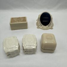 Cinco caixas de anel de celuloide vintage art déco tamanho queen Warner One tampa faltando comprar usado  Enviando para Brazil