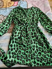 Vestiti leopardati verde usato  Verona