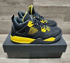 Usado, Sapatos infantis Air Jordan 4 retrô (PS) "Thunder" tamanho 1Y preto-amarelo BQ7669-017 comprar usado  Enviando para Brazil