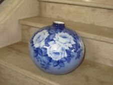 Vase boule porcelaine d'occasion  Montbrison