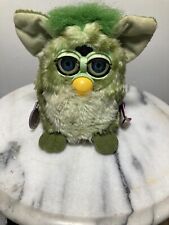 The Original Furby Green & Tan 1999 de Tiger Working segunda mano  Embacar hacia Argentina