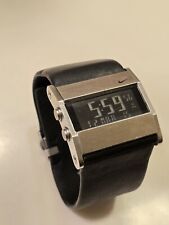 Nike Oregon Series relógio quadrado digital couro preto e aço inoxidável WA0038 513 comprar usado  Enviando para Brazil