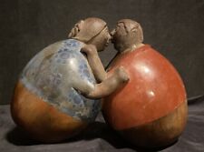 Arte popular peruana Chulucanas cerâmica beijando amantes abraçando escultura casal ~6” comprar usado  Enviando para Brazil
