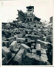 Foto de imprensa 1963 tijolos vista de demolição de edifícios comprar usado  Enviando para Brazil