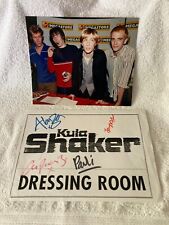 Używany, Kula Shaker zespół rockowy podpisana garderoba podpisana autografem ze zdjęciem 10x8 na sprzedaż  Wysyłka do Poland