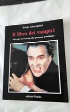Libro dei vampiri. usato  Carrara