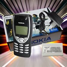 Telefon komórkowy Nokia 8210i bez simlocka - czarny czarny jak nowy na sprzedaż  Wysyłka do Poland