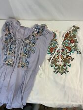 Lote de 2 blusa túnica bordada floral Anthropologie solitário manga sino média comprar usado  Enviando para Brazil