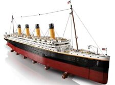 Lego titanic 10294 usato  Villorba