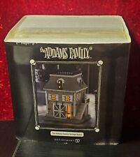 Usado, Dept 56 The Addams Family Village #6004825 The Addams Family Carriage House comprar usado  Enviando para Brazil