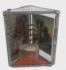 Cadeira pequena decorativa em vitrine de vidro com imagens laterais por Nancy Willard comprar usado  Enviando para Brazil