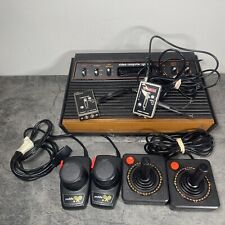 Antigo console de grãos de madeira Atari 2600 (CX-2600) com controles NÃO TESTADO comprar usado  Enviando para Brazil