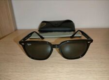 Occhiali rayban unisex usato  Porcari