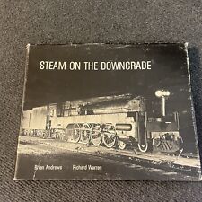 Livro de capa dura Steam On The Downgrade Brian Andrews história ferroviária trens comprar usado  Enviando para Brazil