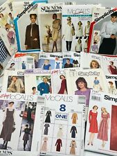 Sewing patterns buyers d'occasion  Expédié en Belgium