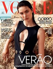 Vogue magazine portugal usato  Roma