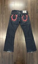 Jeans bootcut masculino True Religion autêntico com logotipos vermelhos marrom - Tamanho 31 EUA comprar usado  Enviando para Brazil