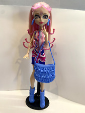 Brincos de botas de bolsa Viperine Gorgon doll Ghoulebrities in Londoom Monster High, usado comprar usado  Enviando para Brazil