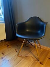 Vitra eames armlehnstuhl gebraucht kaufen  Berlin