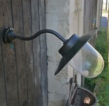 Antique farm lamp d'occasion  Expédié en Belgium