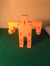 Cubebot areaware micro.persona usato  San Prospero