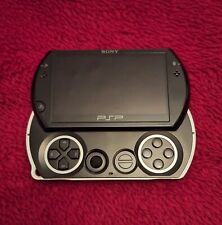 Consola Sony PSP Go negra N1001 con un montón de juegos + cargador, usado segunda mano  Embacar hacia Argentina