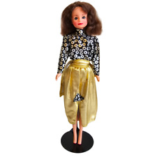 Saia M&C Betty adolescente moda boneca cabelo castanho metálica dourada vintage 11,5" comprar usado  Enviando para Brazil