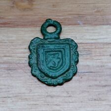 Pendentif religieux ancien d'occasion  Boulogne-sur-Mer