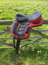 18” Red Synthetic Treeless Lightweight Saddle With Girth & Stirrup Leathers for sale  Shipping to South Africa