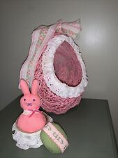 Ovo de Páscoa vintage arte em cordas com renda e pano decoração de coelho rosa caseiro vintage comprar usado  Enviando para Brazil