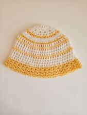 Cappellino neonata fatto usato  Noviglio