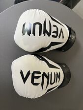 Venum boxing gloves for sale  MILTON KEYNES
